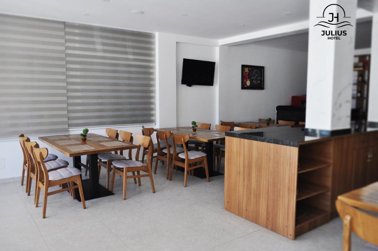 Julius Hotel Golem  Ngoại thất bức ảnh
