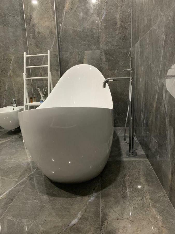 Julius Hotel Golem  Ngoại thất bức ảnh